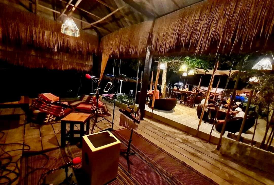 The Beach Cafe เกาะช้าง ภายนอก รูปภาพ